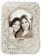 Frame-Faith Strength Beauty (Holds 4 x 6 Photo)
